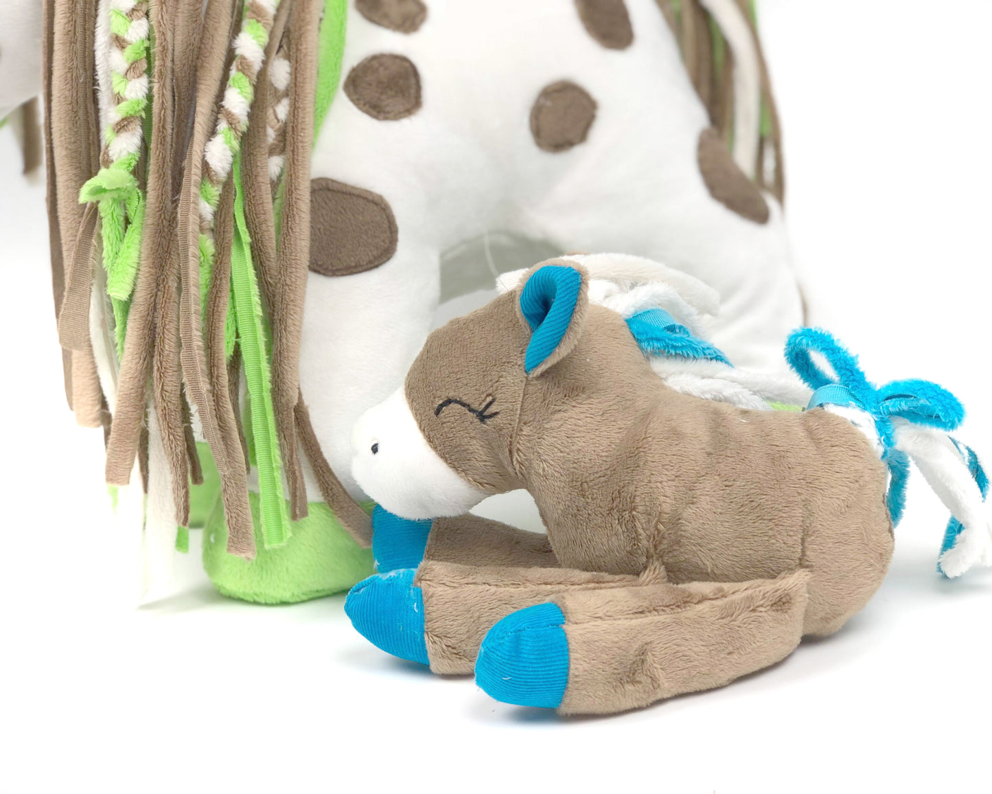 Kuscheltier Pferd mit Fohlen zum selber nähen mit Schnittmuster und Anleitung