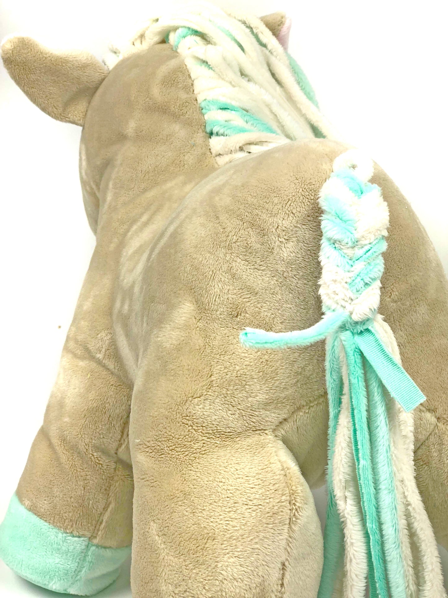 Kuscheltier Pferd zum selber nähen mit Anleitung und schnittmuster